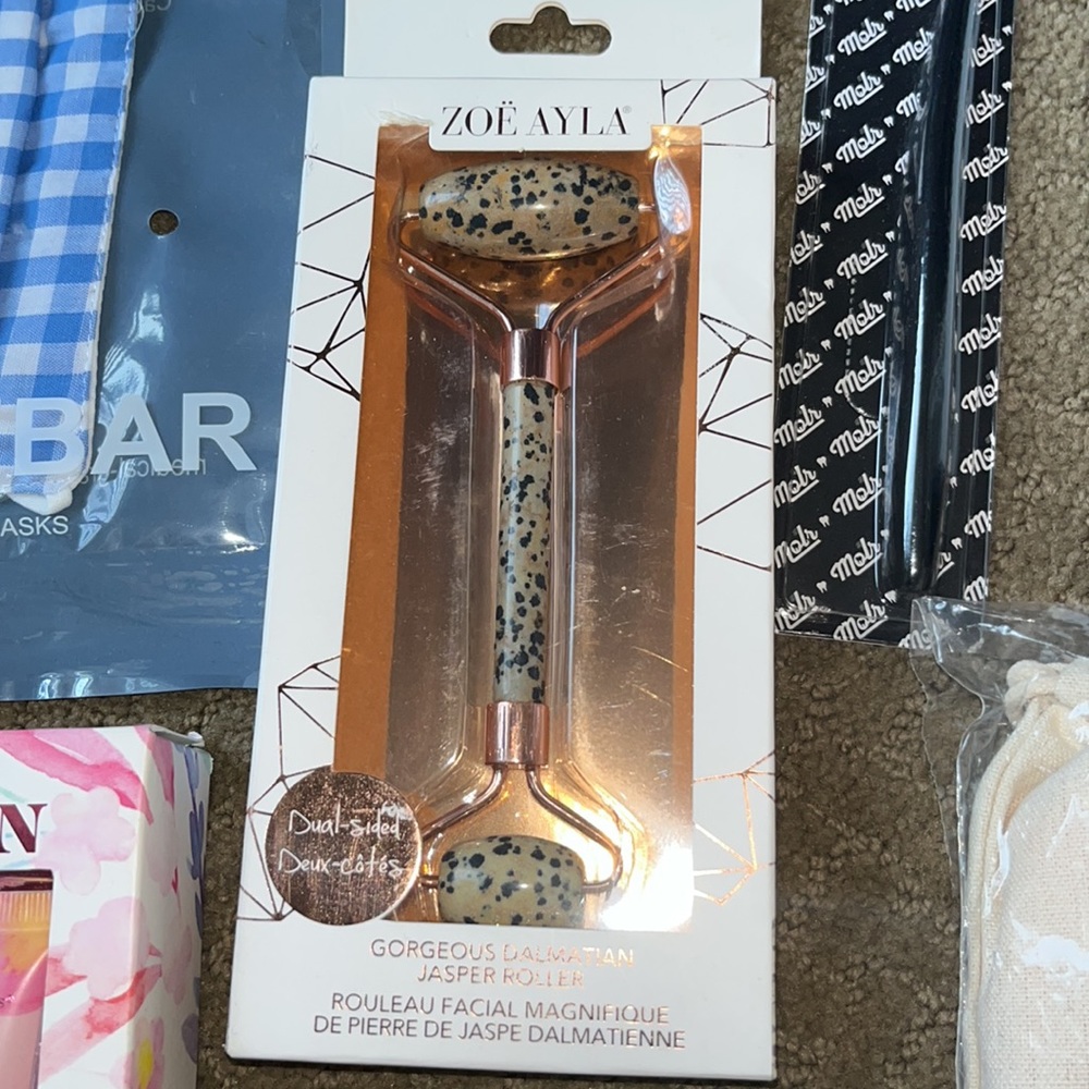 Extra Large FabFitFun Box Items New